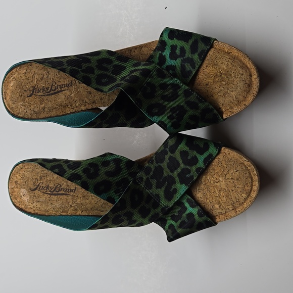 Lucky Brand Green Cheetah Wedges!! - Picture 2 of 5